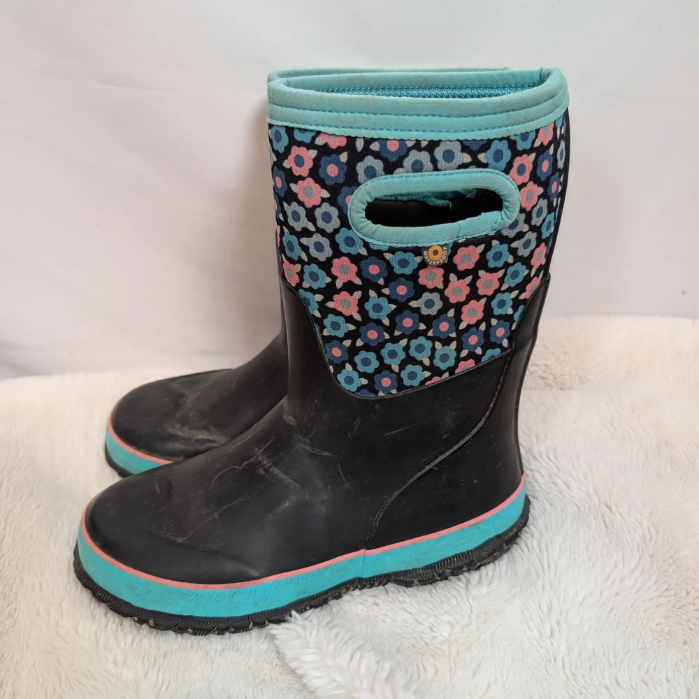 Bogs Boots Girls Size 3 Floral K Grasp Flowers Flaw - Picture 2 of 12